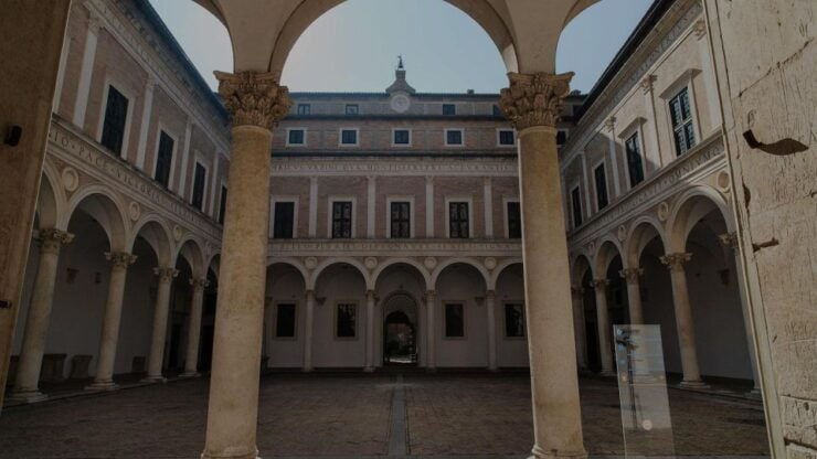 Guided Group Tour of Ducal Palace and National Gallery - Activity and Booking Information