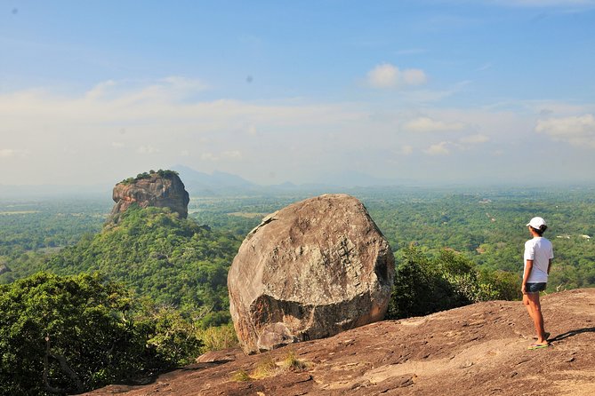 Guided Hike & Picnic With an Amazing View on Pidurangala Rock - Good To Know