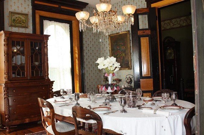 Guided Historic Home Tour - The Sum Up