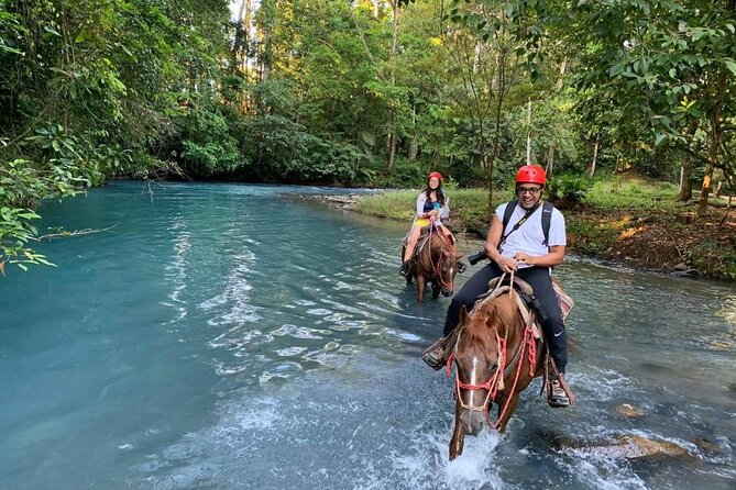 Guided Horseback Riding Excursion of the Rio Celeste  - La Fortuna - Inclusions