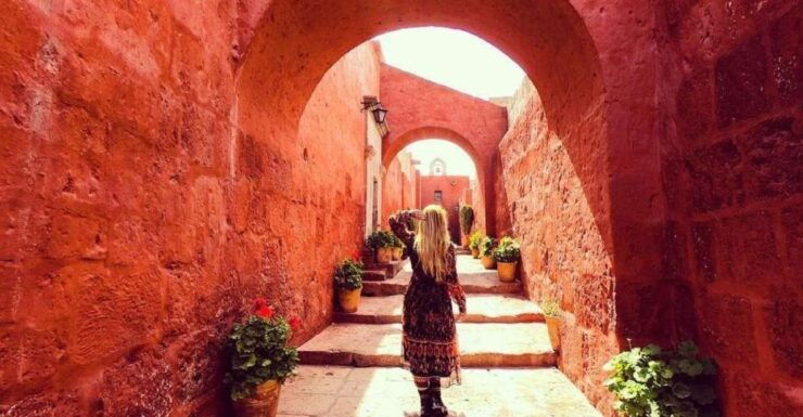 Guided in Arequipa and the Monastery of Santa Catalina - Activity Details