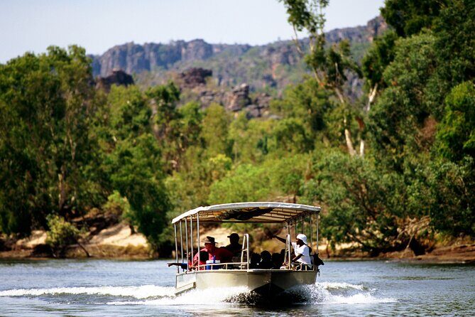 Guided Kakadu Day Tour - Diving Into the Details of the Kakadu Experience