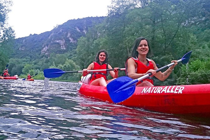 Guided Kayaking on the Nalón River Oviedo - Meeting and Pickup