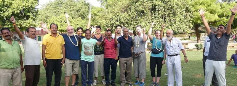 Guided Morning E-Rickshaw Ride with Food Tasting - Markets and Artisans