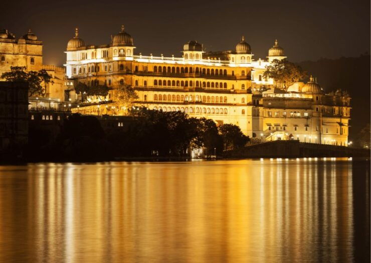 Guided Night Walking Tour in Udaipur- Guided Walking Tour - Experience Description