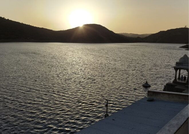 Guided Night Walking Tour in Udaipur- Guided Walking Tour - Important Information