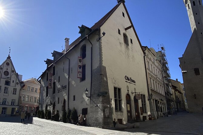 Guided Old Town Tallinn Historical Walking Tour - Reviews