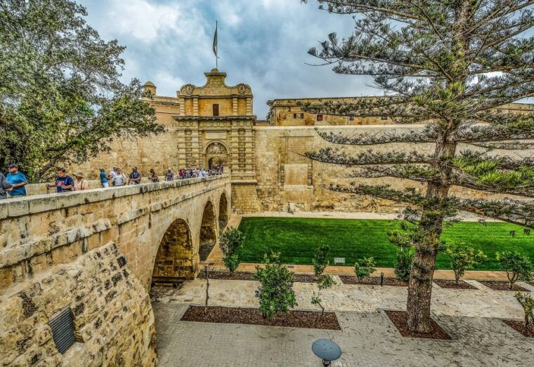 Guided Private Malta or Gozo Highlights Tour with Transfer - The Sum Up