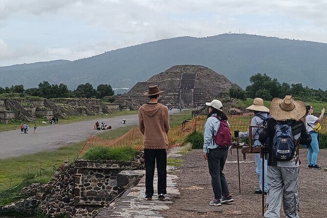 Guided Private Tour Teotihuacan,Basilica of Guadalupe,Tlatelolco - In-Depth Look at the Tour Experience