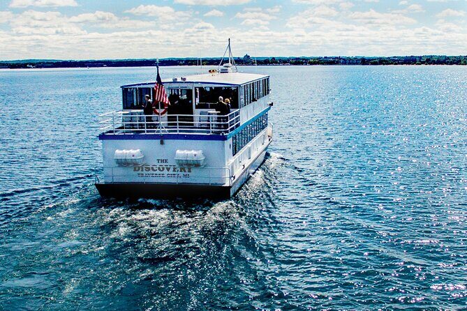 Guided Sightseeing Cruise on West Grand Traverse Bay - Good To Know