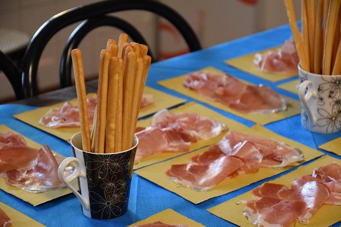 Guided Small-Group Tour Tastybus: Parmesan Cheese and Parma Ham - Pricing and Booking