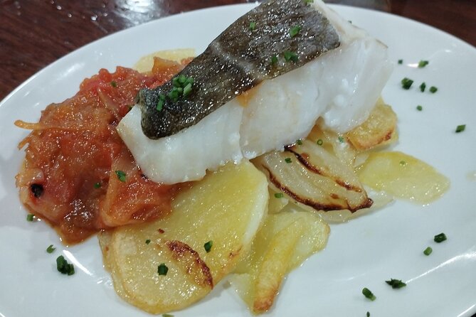 Guided Tapas Tour Hondarribia From Hendaye With Food and Drinks - Response From Host
