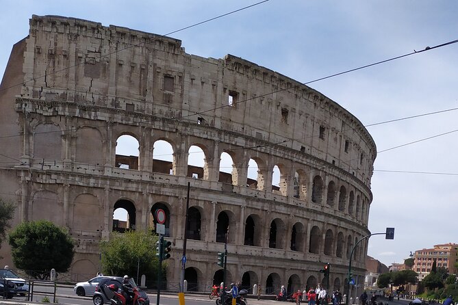 Guided Tour Between the Colosseum and Ancient Rome With a Guarantee of Max 6 Pax - Directions