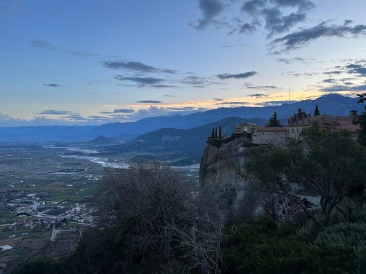 Guided Tour by Scooter to the Monasteries of Meteora - Itinerary and Highlights