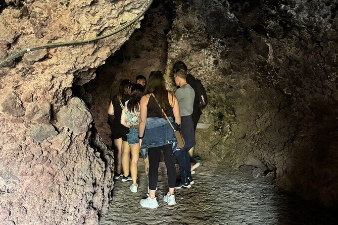 Guided tour EN Teotihuacan - Breakfast EN cave-round transport - What to Expect from the Tour