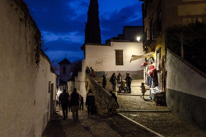 Guided Tour Granada Unexplained - Itinerary and Duration
