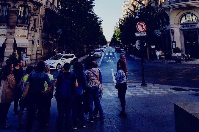 Guided Tour Granada Unexplained - Expert Guides and Local Knowledge