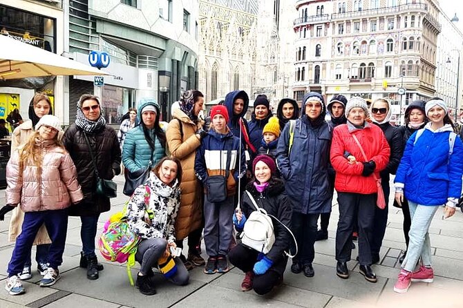 Guided Tour in a MUSEUM (Tickets Incl.) Vienna in CHRISTMAS - Common Questions