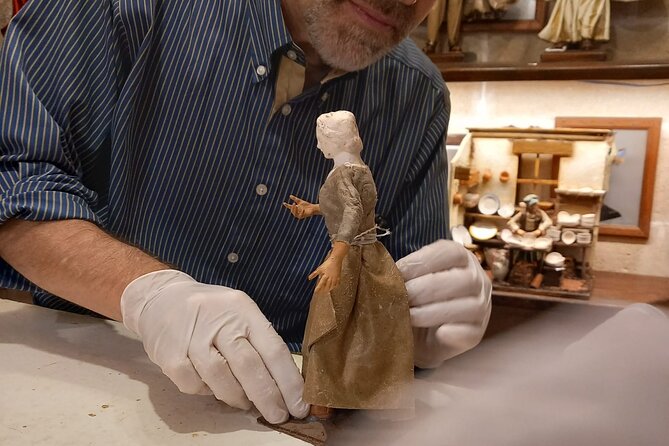 Guided Tour in Lecce and Paper Mache Workshop (3h) - Pricing and Guarantee