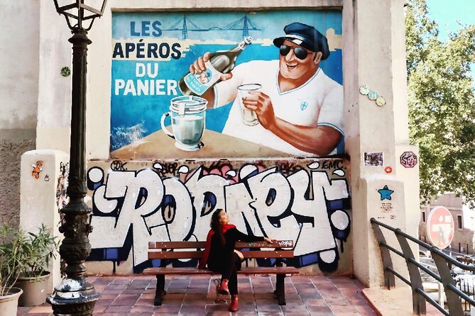 Guided Tour in Marseille: Vieux Port & Old City - Tour Highlights and Landmarks