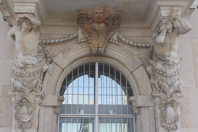 Guided Tour in Toulon: Port & Old City - The Sum Up