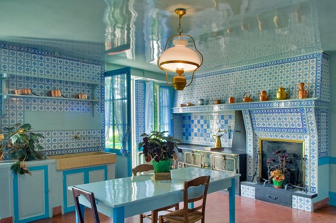 Guided Tour Monets House and Gardens/Small Group - Host Responses and Viator Information