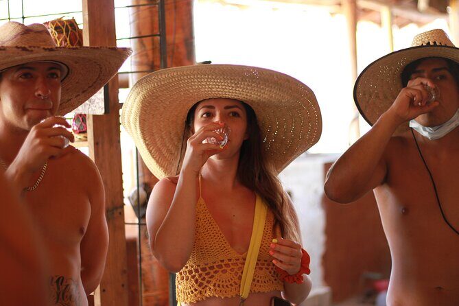 Guided tour of an ancestral Mezcal distillery with transport - Who Will Love This Tour?
