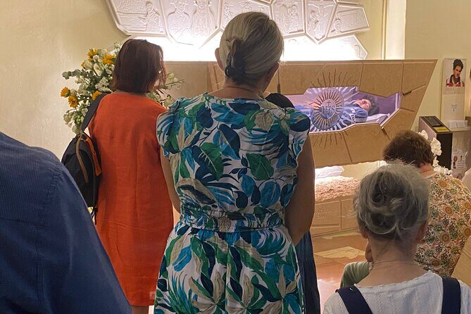 Guided Tour of Assisi. Francesco, Chiara and Carlo Acutis - A Deep Dive into the Assisi Experience