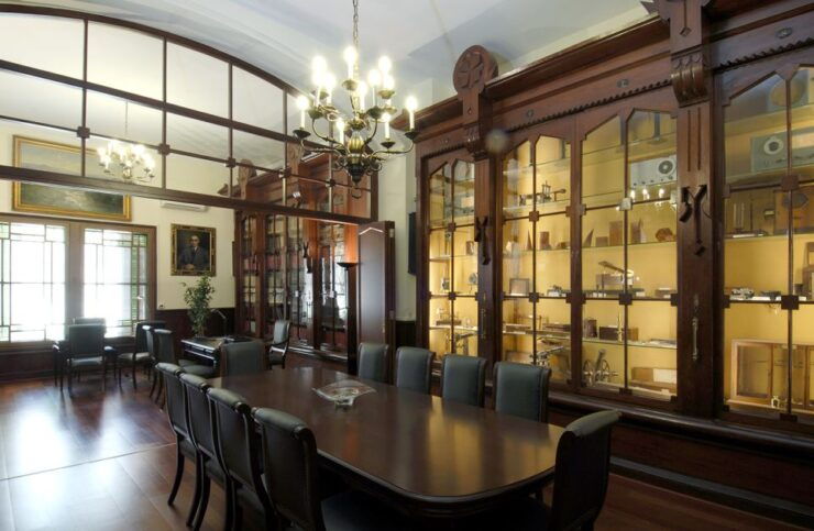 Guided Tour of Barcelonas Royal Academy of Sciences & Arts - Tour Highlights