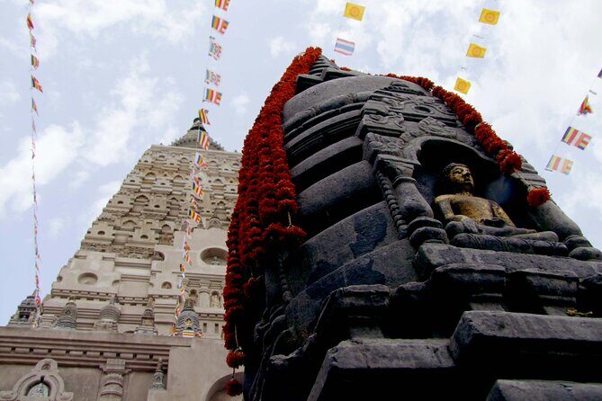 Guided Tour of Bodhgaya Temples and Buddha Sites - Why the Price Offers Good Value