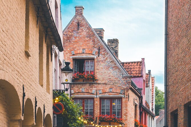 Guided Tour of Bruges and Boat Trip - Common Questions