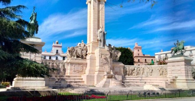 Guided Tour of Cádiz: Stories From the Hand of a Local Guide - Customer Reviews