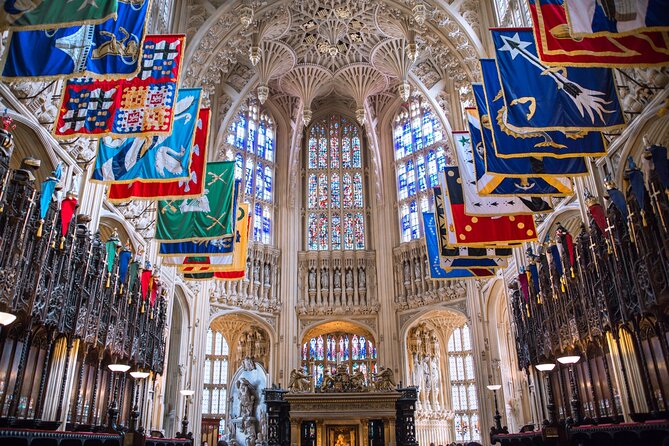 Guided Tour of London Westminster Abbey, Big Ben, Buckingham - Group Size and Language