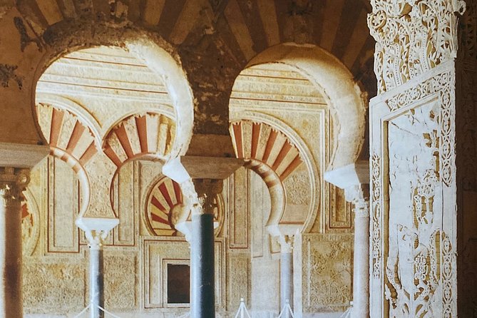 Guided Tour of Medina Azahara in Spanish Without Bus. Official Guides - Terms and Conditions for Booking