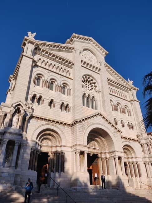 Guided tour of Monaco in 2 hours - Authentic Experiences and What We Learned from Reviews