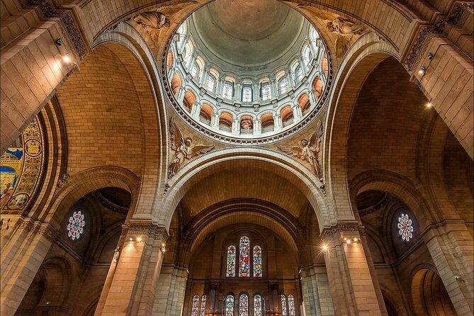 Guided Tour of Montmartre With a Local Guide in a Small Group. - Common Questions