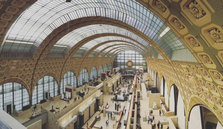 Guided Tour of Musée D'Orsay Masterpieces in Portuguese - Tour Experience and Guide
