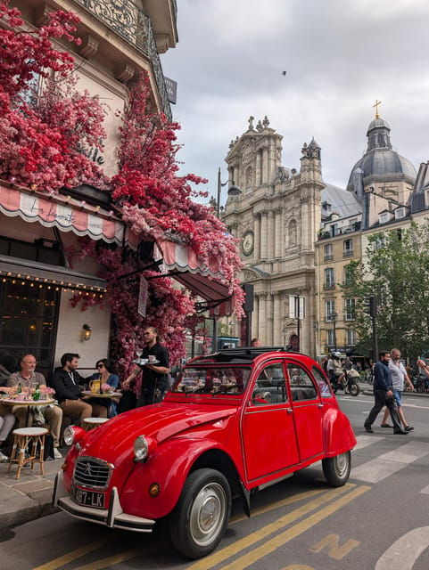 Guided Tour of Paris Most Famous Monuments in a Vintage Car! - Flexible Booking Options for Your Convenience