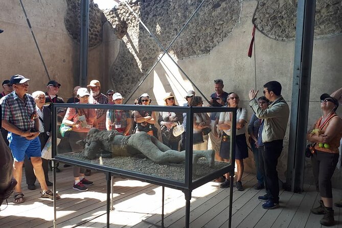 Guided Tour of Pompeii Ruins With Transfer Service - Tour Highlights