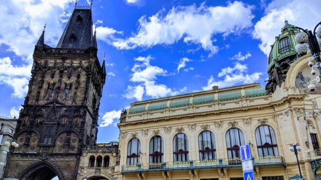 Guided Tour of Prague - Important Tips for Visitors