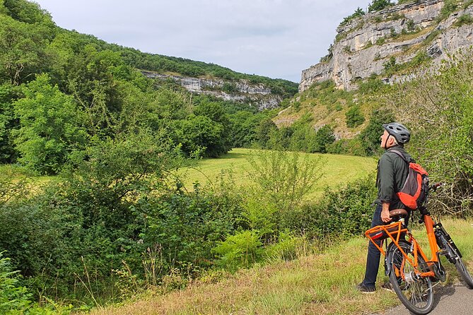 Guided Tour of Rocamadour and Its Canyons by Electric Bike - Explore Rocamadours Historic Sites
