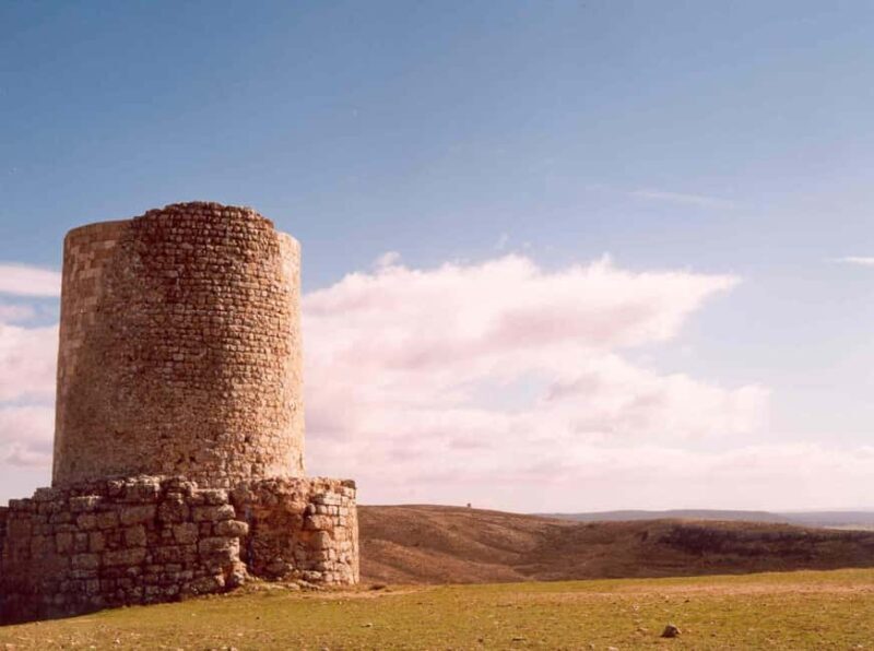 Guided tour of the Burgo de Osma (on an ECO-BUS) - Exploring Burgo de Osma on an Eco-Bus: A Practical Guide