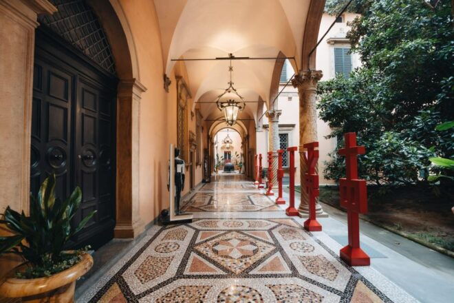 Guided Tour of the Exhibition Mimmo Paladino in the Pope'S - Live Tour Guide Information