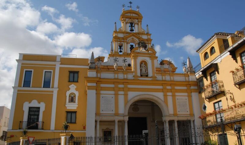 Guided Tour of the Macarena Neighborhood - Good To Know
