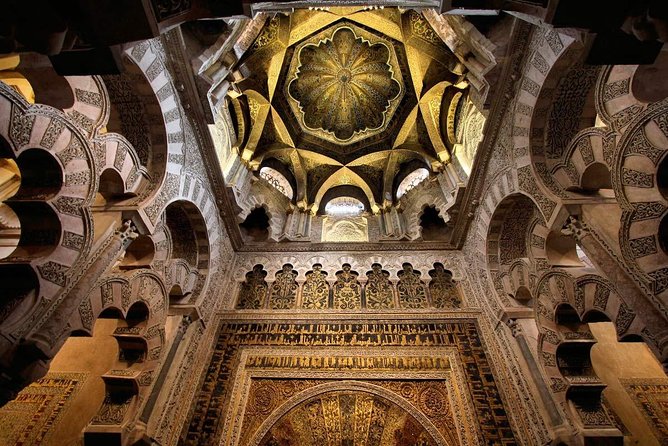 Guided Tour of the Mosque-Cathedral in Private Tickets Included - Meeting and Pickup