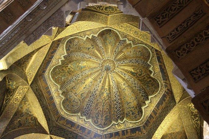 Guided Tour of the Mosque With Entrance Included - Directions