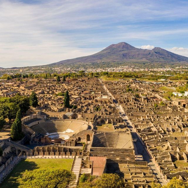 Guided Tour of the Pompeii Ruines With Transfer Service - Activity Details