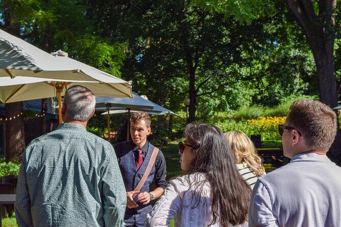 Guided Tour of the Quebec Garrison Club - Frequently Asked Questions  