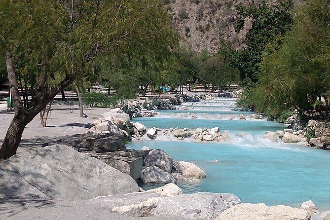 Guided Tour of the Spectacular Grottoes of Tolantongo - FAQs