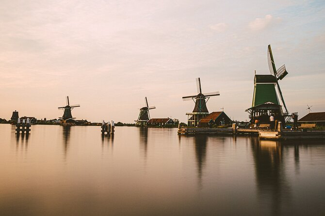 Guided Tour of Volendam, Edam and Windmills With Canal Cruise From Amsterdam - Zaanse Schans Open-Air Museum